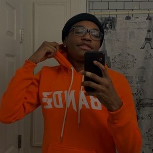 Meet your Posher, Kenneth